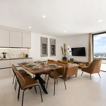 Infinity Views 1 By Escape Villa Tahiche