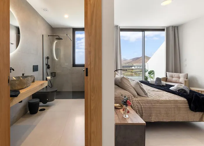 Infinity Views 1 By Escape Tahiche