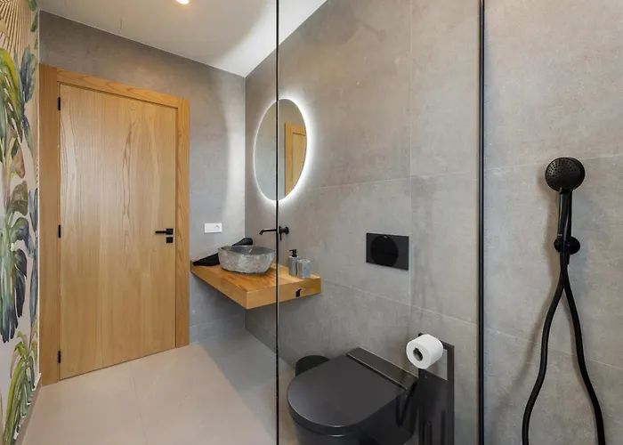 Villa Infinity Views 1 By Escape *